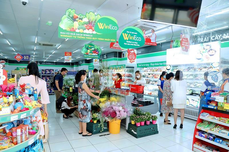 Bằng cách nào chuỗi Winmart và nhà thuốc Long Châu đang tạo ra những cửa hàng với điểm hòa vốn thấp so với đối thủ? - Ảnh 1.