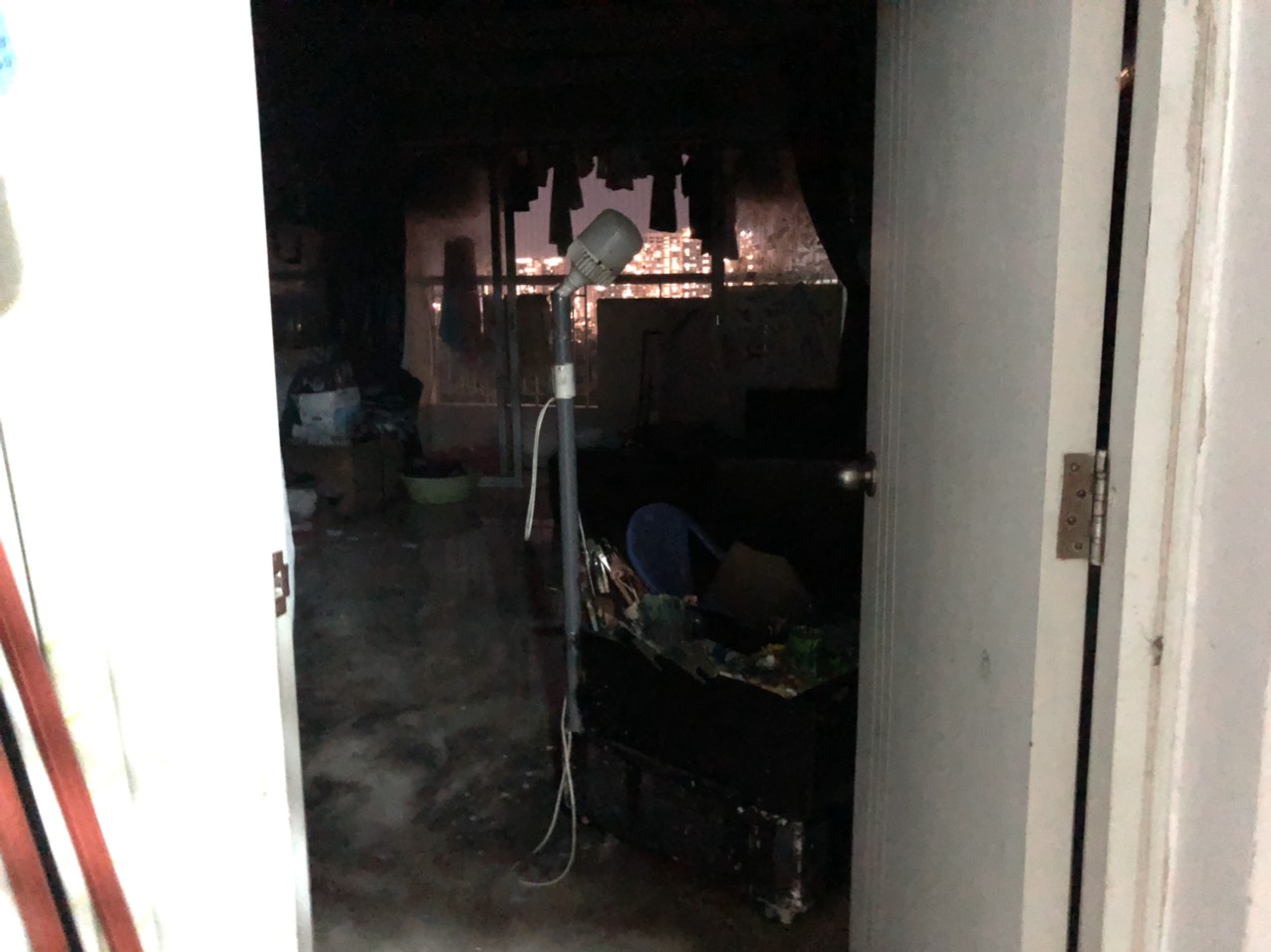Cháy căn hộ chung cư ở TP Thủ Đức khi chủ nhà đi vắng - Ảnh 3.