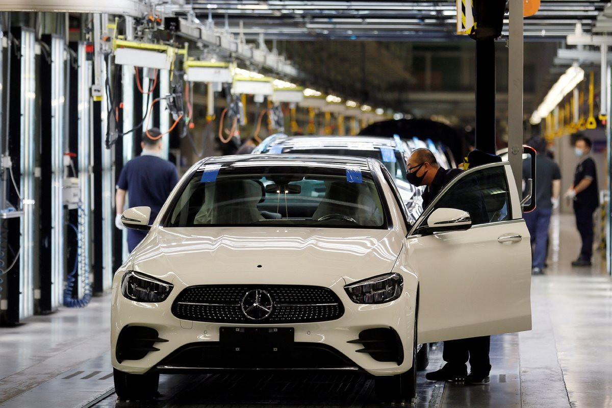 CEO Mercedes-Benz: Toàn bộ ngành công nghiệp của nền kinh tế lớn nhất EU sẽ gặp rủi ro nếu &quot;thiếu hơi&quot; Trung Quốc - Ảnh 1.