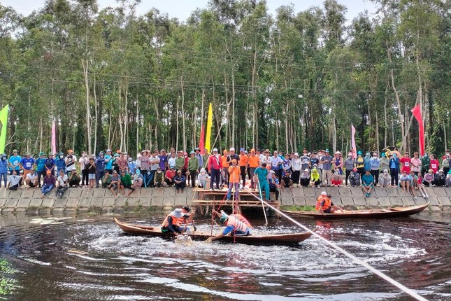 Lý do khách đến Phú Quốc giảm mạnh, du lịch Cà Mau ‘bội thu’ - Ảnh 2. Lý do khách đến Phú Quốc giảm mạnh, du lịch Cà Mau ‘bội thu’ - Ảnh 2.