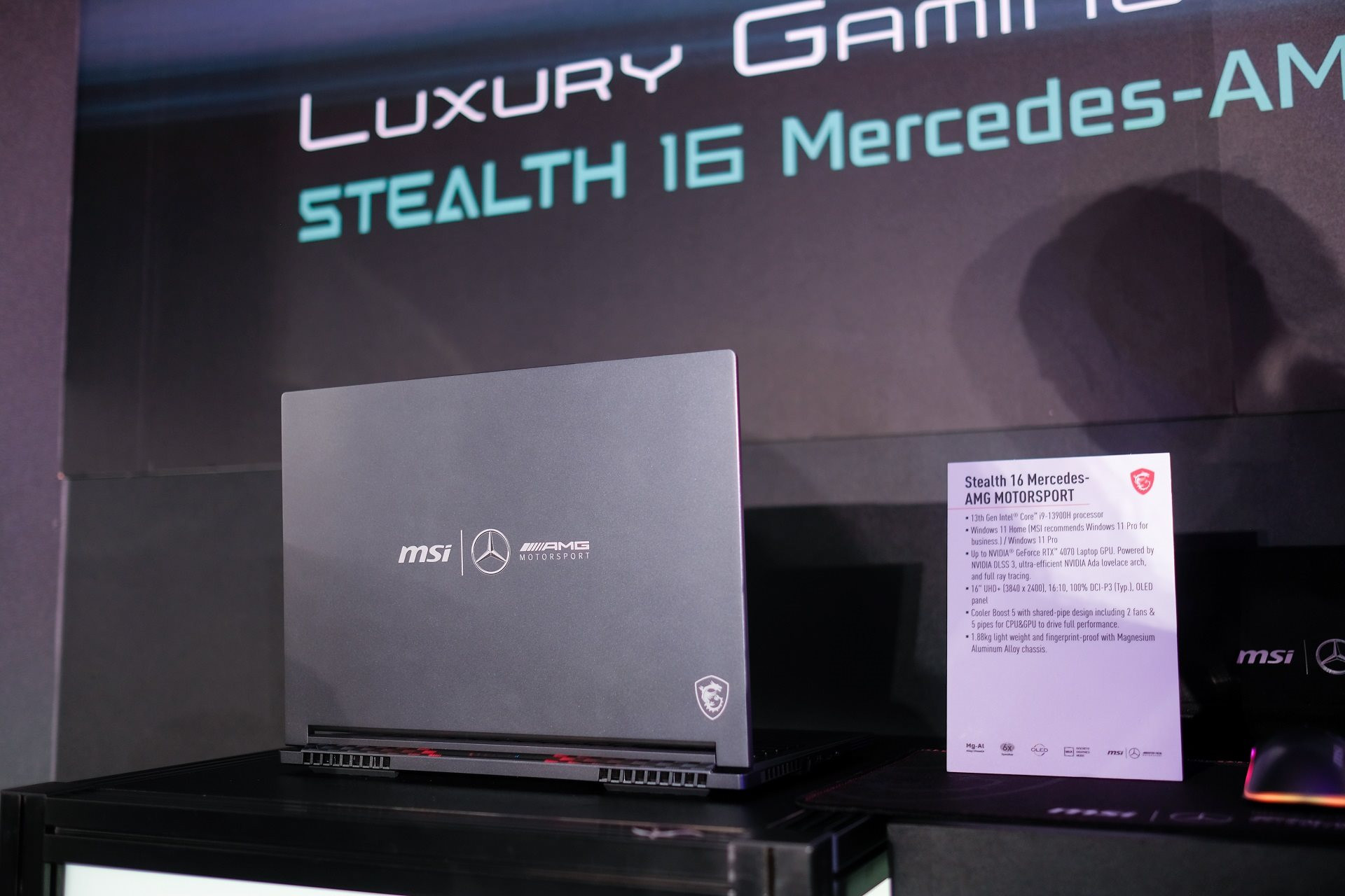 Trải nghiệm laptop của MSI lần đầu hợp tác cùng Mercedes-AMG tại Computex 2023: Xịn và đẹp - Ảnh 3.