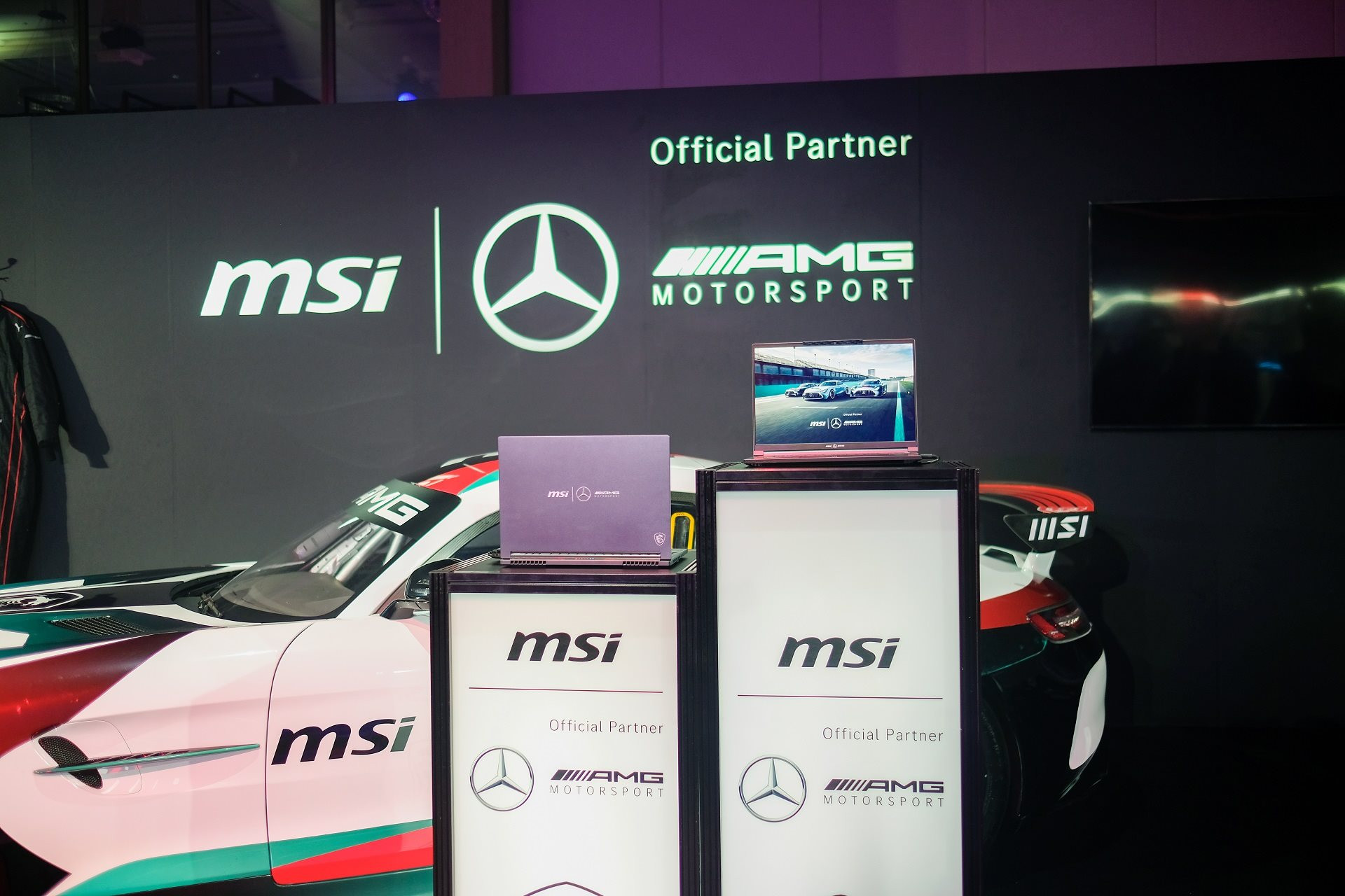 Trải nghiệm laptop của MSI lần đầu hợp tác cùng Mercedes-AMG tại Computex 2023: Xịn và đẹp - Ảnh 8.