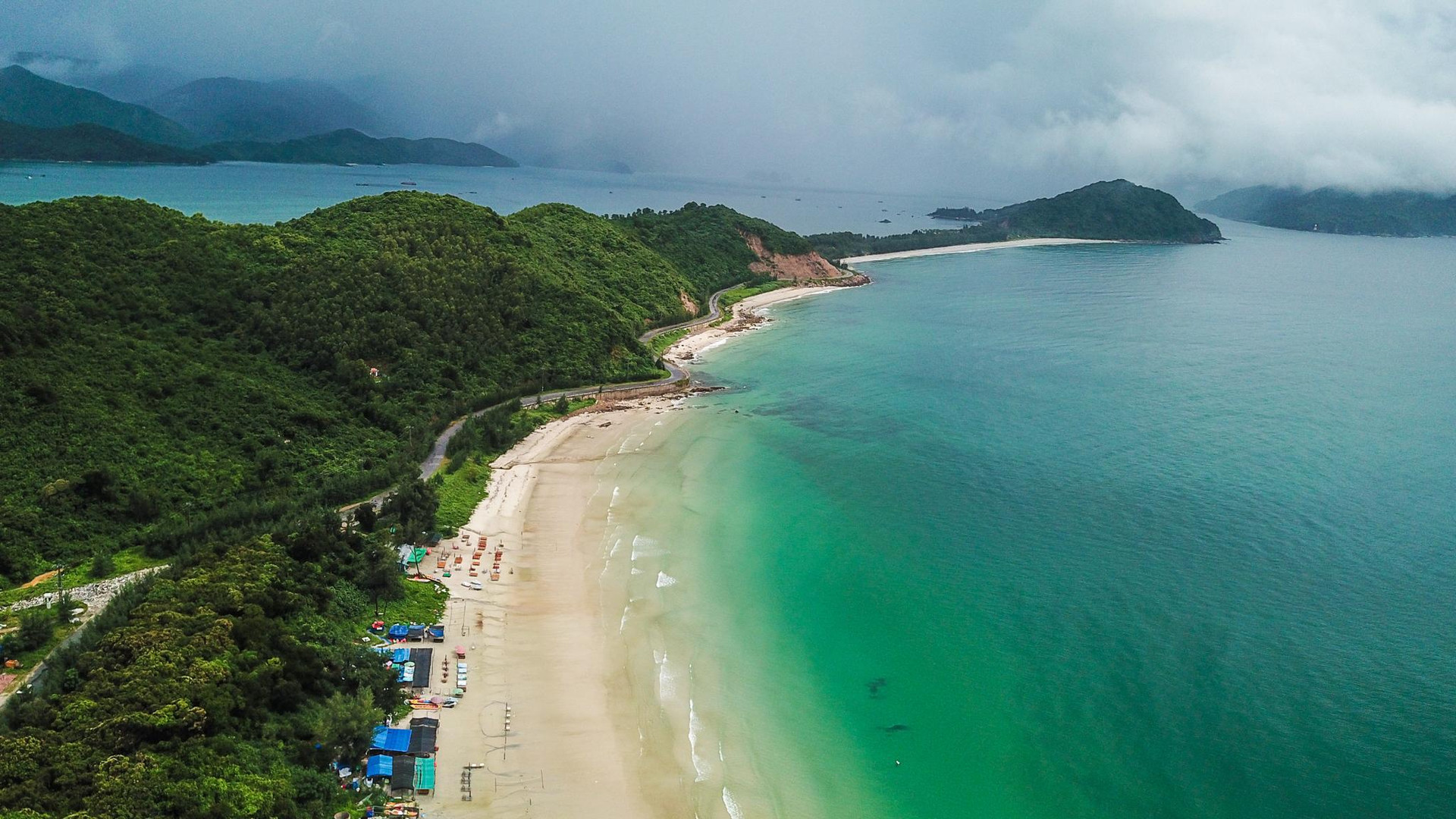 ‏Huyện đảo duy nhất có cả sân bay, cảng biển và đường cao tốc ở Việt Nam - Ảnh 8.