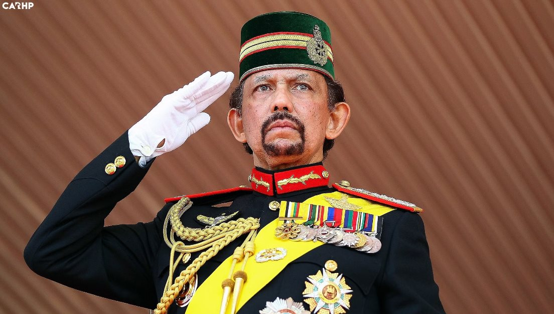 Bố của hoàng tử Brunei mang giày 17 triệu USD sang Việt Nam tuyển vợ mới là tuyệt đỉnh của giàu sang, tiêu tiền không bao giờ tiếc nhưng vẫn mạnh tay chi cho từ thiện - Ảnh 1.