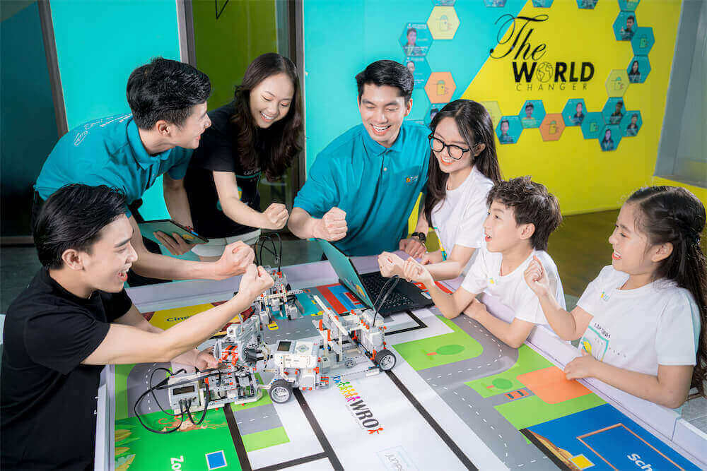 Startup giáo dục Việt gọi thành công 5 triệu USD: Cam kết giúp trẻ em 7 tuổi biết làm Game, chuyển nghiện Game thành đam mê công nghệ - Ảnh 3.