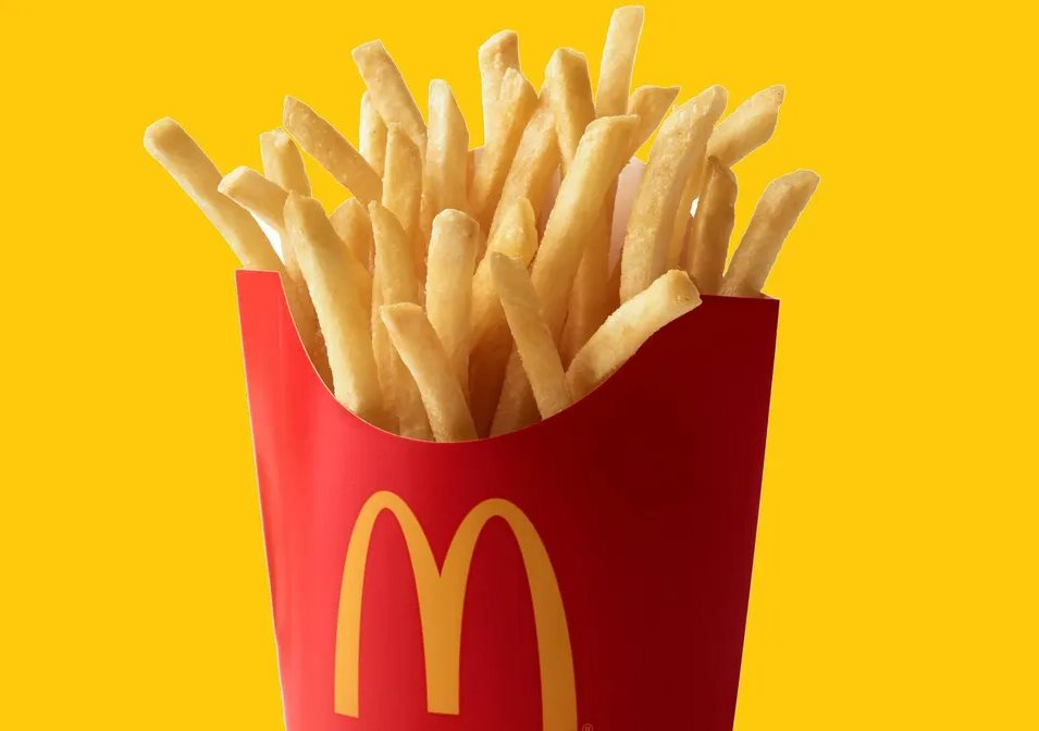 Cuộc đại cách mạng ở McDonald's: Phải đóng nhiều cửa hàng, chuyển đổi mô hình kinh doanh vì khách hàng ngày càng... lười - Ảnh 1.