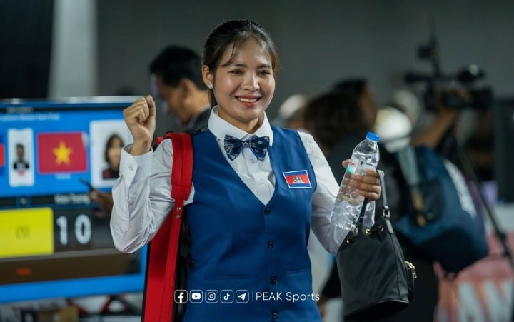 Ngắm nhan sắc kiều diễm của nữ hoàng billiards Campuchia gây sốt SEA Games 32 - Ảnh 1.
