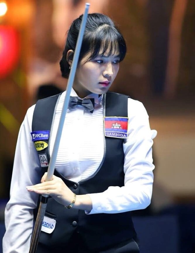 Ngắm nhan sắc kiều diễm của nữ hoàng billiards Campuchia gây sốt SEA Games 32 - Ảnh 3.