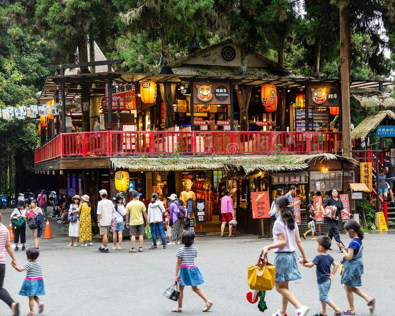 Ngôi làng du lịch có cái tên đáng sợ ở Đài Loan (Trung Quốc), mỗi ngày vẫn đón hàng ngàn khách, khung cảnh bên trong trái ngược hoàn toàn - Ảnh 8.