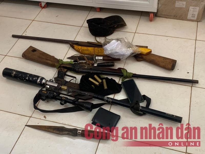 Bắt 26 đối tượng, thu súng CKC trong vụ tấn công trụ sở xã ở Đắk Lắk - Ảnh 3.