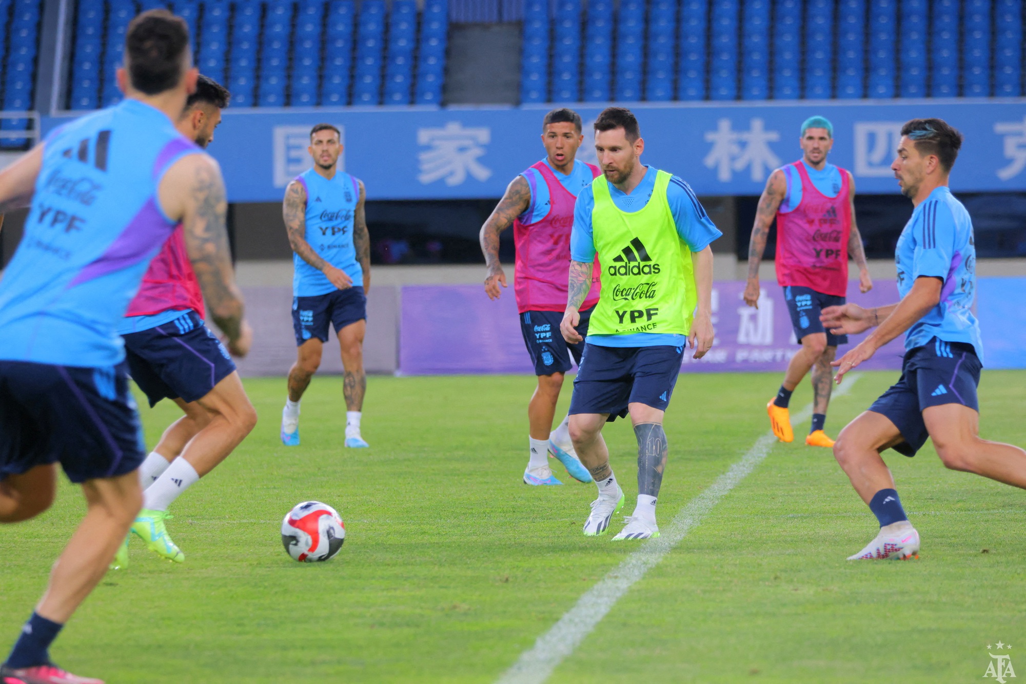 Lionel Messi tuyên bố không tham dự World Cup 2026 với tuyển Argentina - Ảnh 6.
