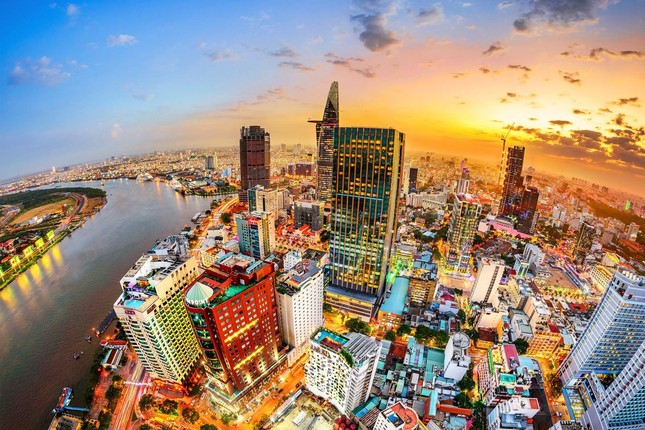 Người nước ngoài mua nhà ở tại Việt Nam, chủ yếu tập trung ở Hà Nội, TP.HCM - Ảnh 1.