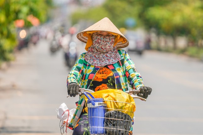 Chỉ số tia cực tím tại TPHCM đang ở ngưỡng gây hại rất cao