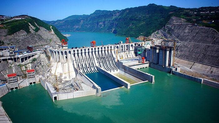 Trung Quốc sở hữu hệ thống siêu đập thủy điện ‘khủng’ hàng đầu thế giới: Có đập cao gấp rưỡi đập Tam Hiệp, mỗi cái xây dựng hơn 145 nghìn tỷ đồng là chuyện bình thường - Ảnh 3.