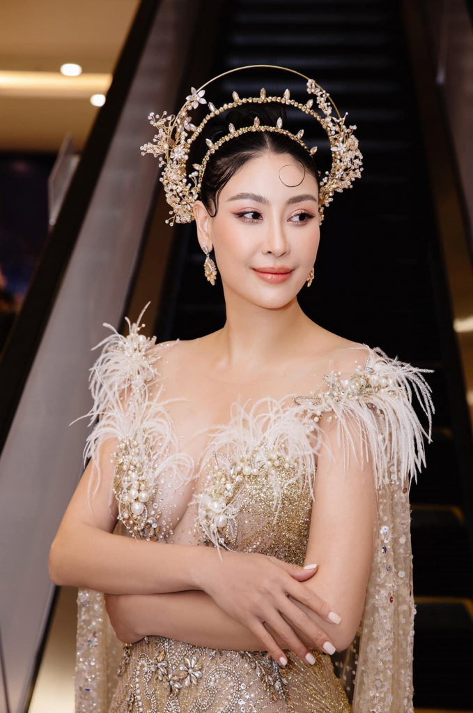 Nhan sắc người đẹp đăng quang hoa hậu trẻ tuổi nhất Việt Nam: U50 vẫn vô cùng xinh đẹp - Ảnh 5.