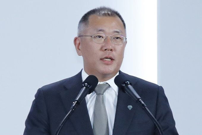 Chủ tịch Hyundai sắp đến Việt Nam: Thái tử ‘hàng thật giá thật’ sẵn sàng lăn xả mọi vị trí, có tài kinh doanh xuất sắc vực dậy cả một đế chế xe hơi - Ảnh 1.