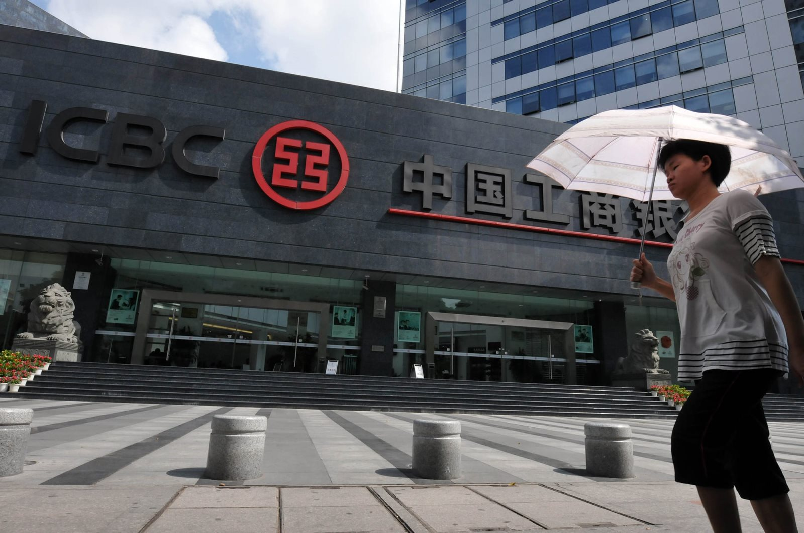 Nhà băng hàng đầu Trung Quốc bất ngờ áp hạn chế với các ngân hàng Nga, Bắc Kinh liệu có 'xoay trục'? - Ảnh 3.