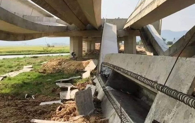 Nguyên nhân vụ sập dầm cầu trên cao tốc Bắc - Nam - Ảnh 2.