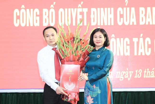 Hà Nội: Ông Lê Văn Bính làm Chủ tịch UBND huyện Phú Xuyên - Ảnh 1.