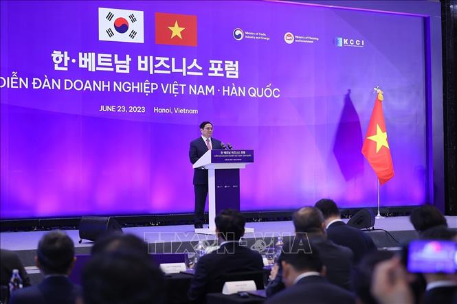 Thủ tướng Phạm Minh Chính và Tổng thống Yoon Suk Yeol tham dự Diễn đàn Doanh nghiệp Việt Nam - Hàn Quốc - Ảnh 5.