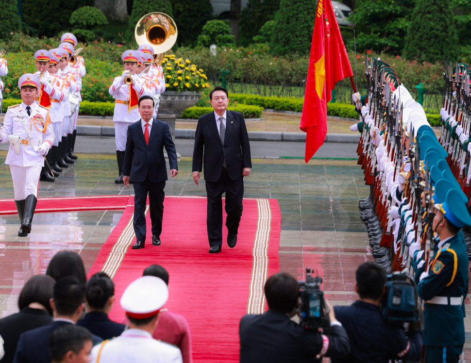 Chủ tịch nước Võ Văn Thưởng chủ trì lễ đón Tổng thống Hàn Quốc Yoon Suk Yeo - Ảnh 3.
