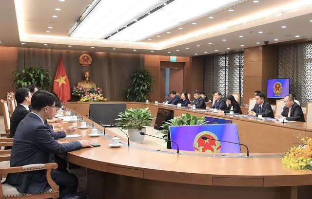 Phó Thủ Tướng Lê Minh Khái: NHNN đang xử lý hồ sơ của 6 ngân hàng Hàn Quốc đề nghị cấp phép mở mới hiện diện tại Việt Nam - Ảnh 1.