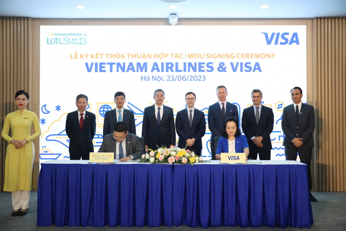 Vietnam Airlines và Visa ký hợp tác, nâng cao trải nghiệm số cho người tiêu dùng - Ảnh 1.