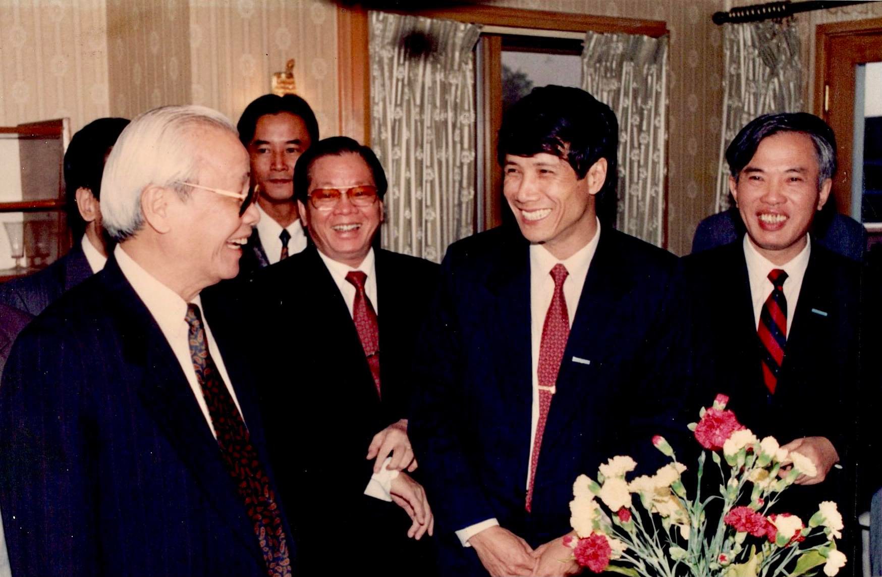 &quot;Dấu ấn Vũ Khoan&quot; với ngoại giao Việt Nam: Câu hỏi xác đáng trước ASEAN và chuyến thăm nước tư bản đầu tiên của Thủ tướng Võ Văn Kiệt - Ảnh 2.