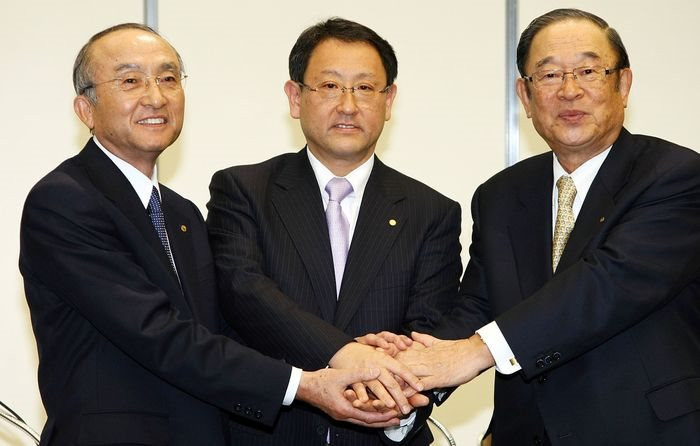 Nước mắt Toyota: Cựu chủ tịch rơi lệ vì xe điện, đau đớn nói về sự coi thường của tầng lớp tinh anh Nhật Bản với những kẻ ‘sinh ra ở vạch đích’ - Ảnh 3.