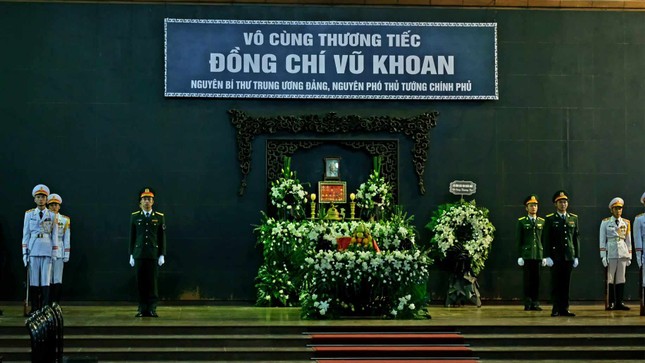 Tổ chức trọng thể lễ tang nguyên Phó Thủ tướng Chính phủ Vũ Khoan - Ảnh 1.
