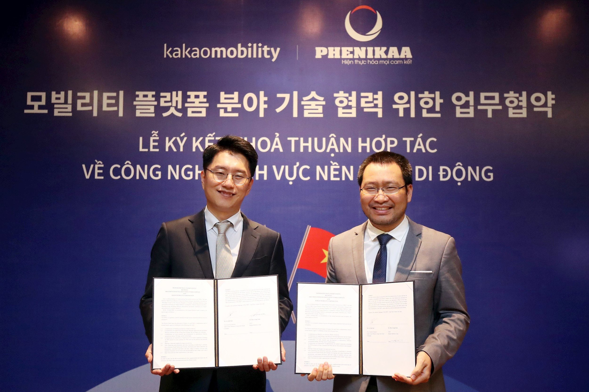 Tập đoàn của đại gia Hồ Xuân Năng ký kết hợp tác với hãng gọi xe Hàn Quốc: Phát triển taxi tự hành, bản đồ cho khách Việt tại Hàn Quốc - Ảnh 1.