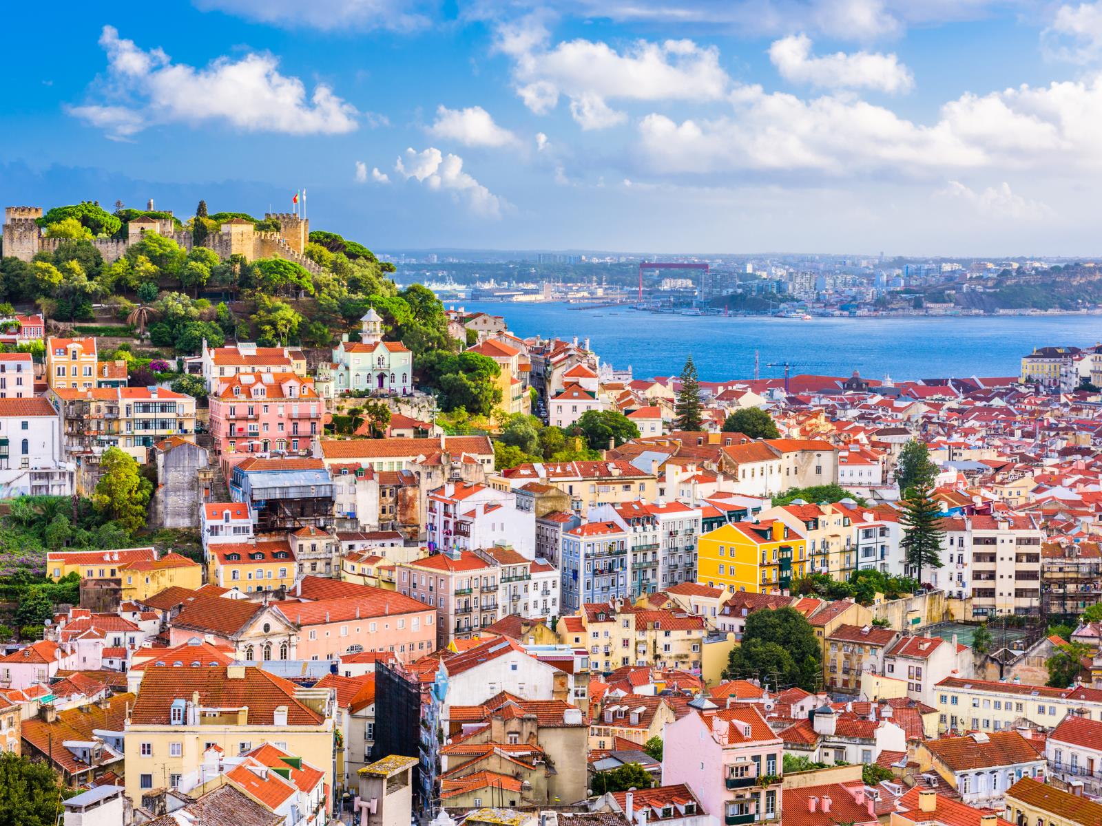 Visa Vàng Bồ Đào Nha sẽ chính thức đóng vĩnh viễn vào 07/2023 - Ảnh 2.