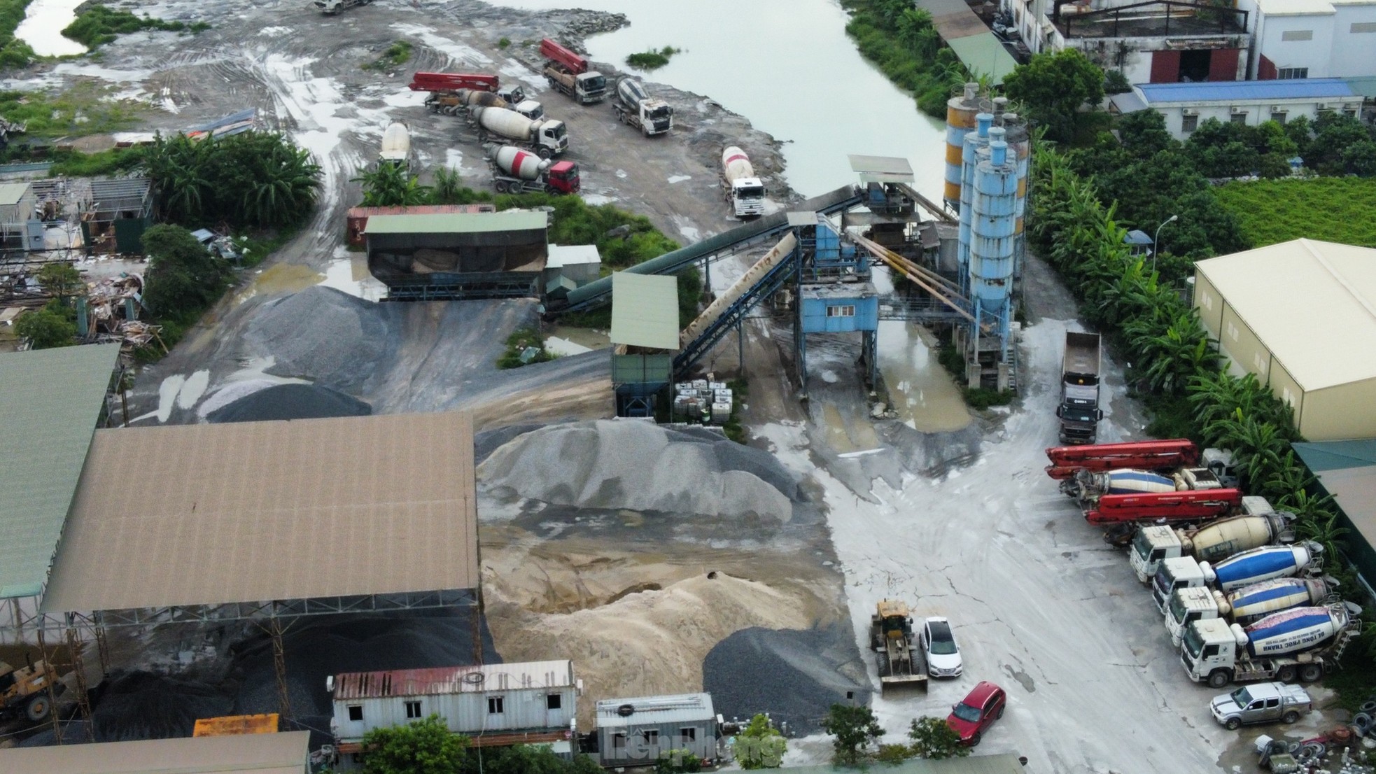 Gần 20 năm 'ôm đất' siêu dự án nhà ở sinh thái Đồng Mai thành nơi chăn bò, trạm bê tông 'lậu' - Ảnh 12.