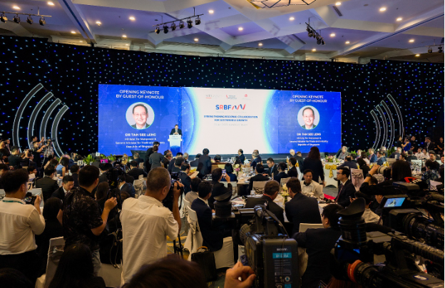 Ngân hàng UOB góp phần thúc đẩy nguồn vốn FDI chất lượng vào Việt Nam - Ảnh 1.