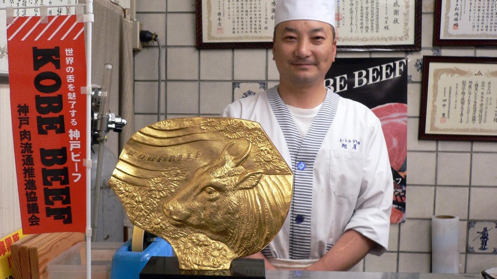 Món bánh khoai tây Nhật Bản khiến thực khách mê mẩn, muốn ăn xin mời xếp hàng đợi... 35 năm - Ảnh 4.