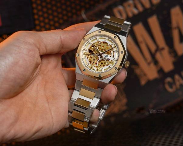 Đồng hồ SRWatch Skeleton có gì đặc biệt? - Ảnh 1.