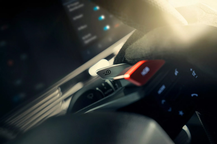 Hyundai chơi lớn: Biến xe điện thành xe thể thao tăng tốc nhanh như Ferrari, có cả giả lập âm thanh động cơ - Ảnh 12.