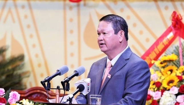 Cựu Bí thư Tỉnh uỷ Lào Cai Nguyễn Văn Vịnh bị cáo buộc nhận 5 tỉ đồng từ doanh nghiệp - Ảnh 1.