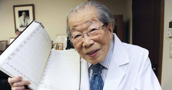 Bác sĩ 106 tuổi chia sẻ 5 bí quyết giúp sống lâu: Ít tập thể dục nhưng vẫn kéo dài 5-10 năm tuổi thọ - Ảnh 2.