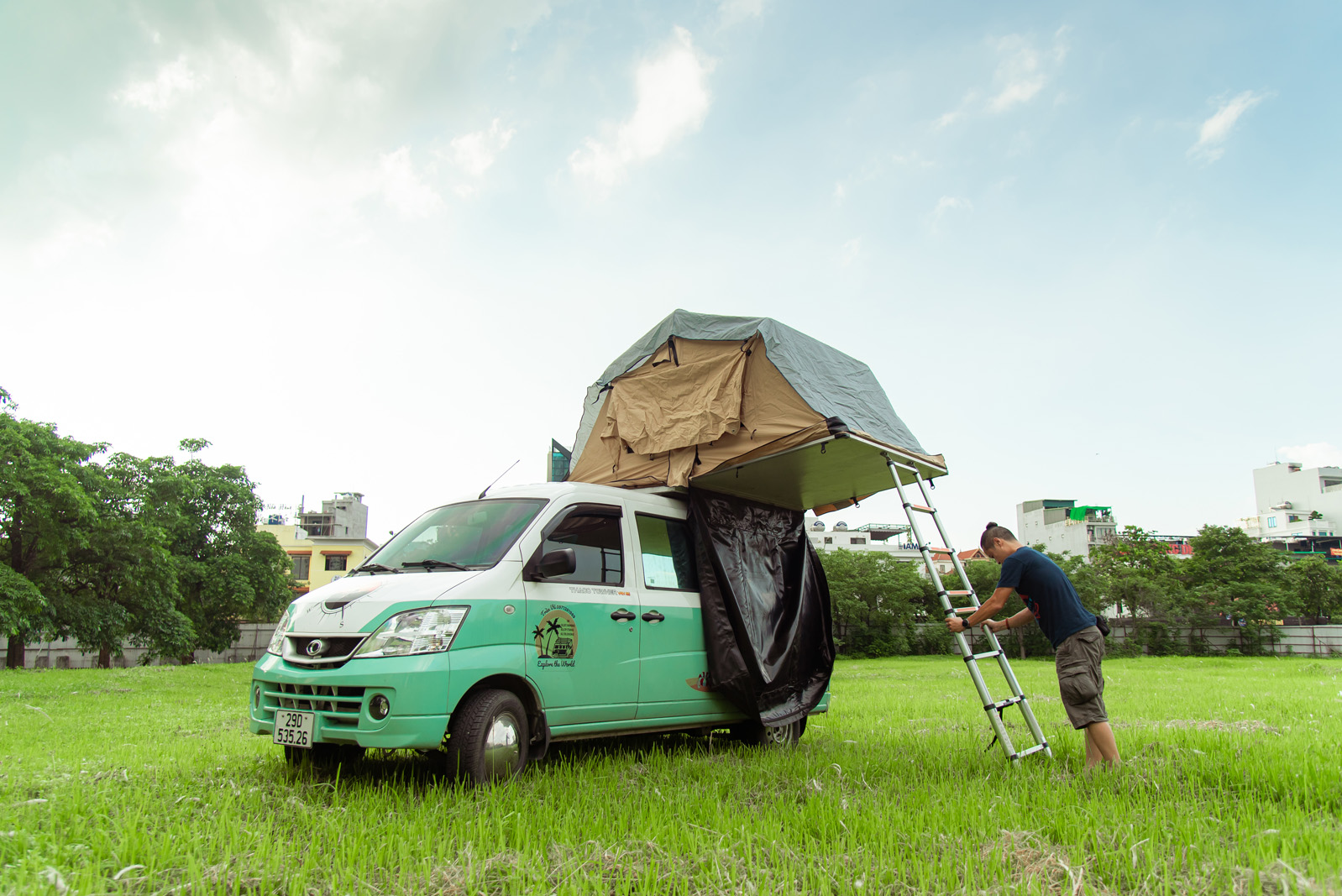 Bán Triton mua xe van THACO hơn 300 triệu độ camping chạy Bắc Nam hơn 18.000km, chủ xe trải lòng: 'Vui, tiện nhưng đi xa hơi cực' - Ảnh 9.