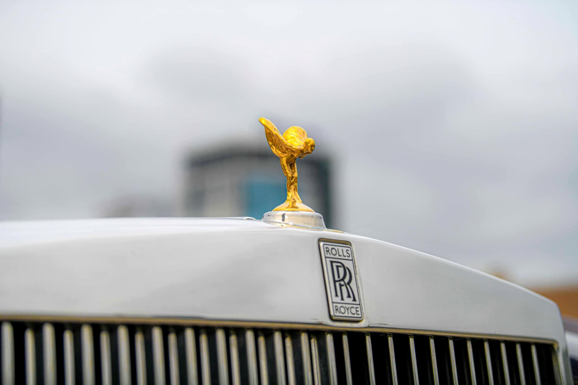 Sau nhiều lần đấu giá không thành, chiếc Rolls-Royce có số 'lận đận' nhất Việt Nam bất ngờ được rao bán trở lại - Ảnh 5.