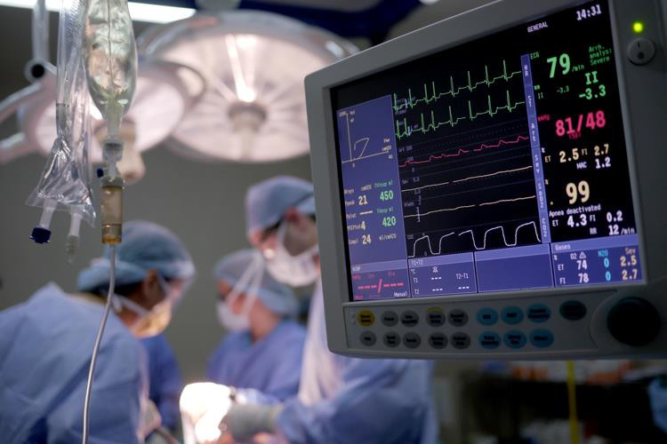 Bệnh viện tim trên sàn chứng khoán báo lãi quý 2 giảm 21% so với cùng kỳ năm trước