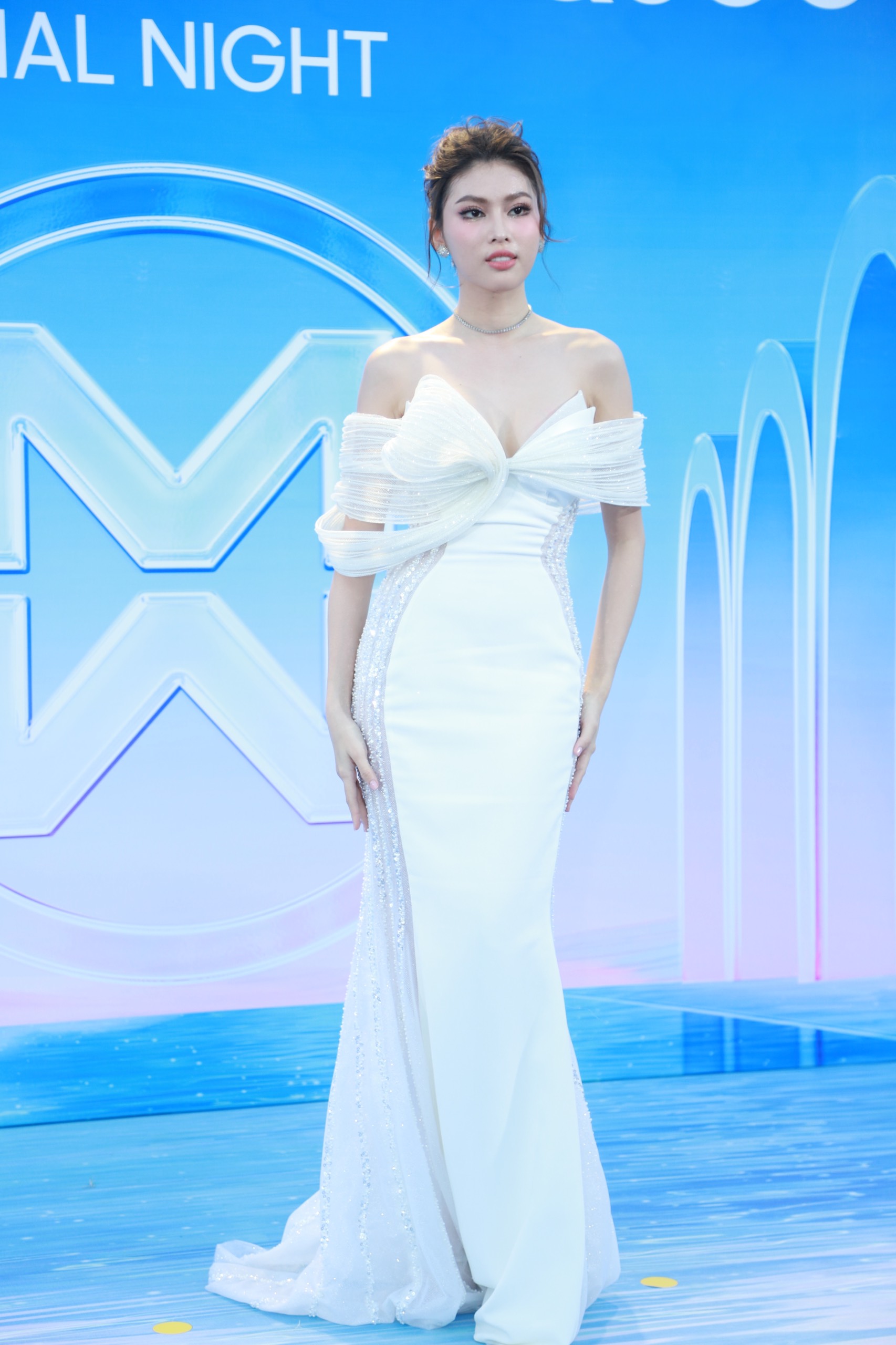 Thảm đỏ Chung kết Miss World Vietnam 2023: Màn đọ sắc của Bảo Ngọc và Mai Phương chiếm &quot;spotlight&quot; sau ồn ào  - Ảnh 6.