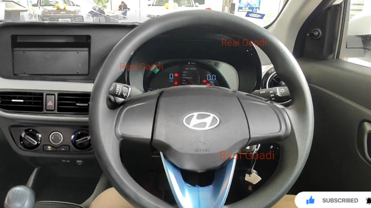 ‘Tiểu Hyundai Santa Fe’ bản rẻ nhất: Giá quy đổi 172 triệu đồng, bỏ gần sạch tiện nghi nhưng vẫn có 6 túi khí - Ảnh 6.