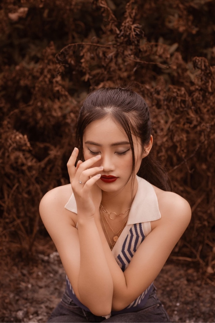 Nhan sắc đời thường của Tân Hoa hậu Thế giới Việt Nam Huỳnh Trần Ý Nhi - Ảnh 10.
