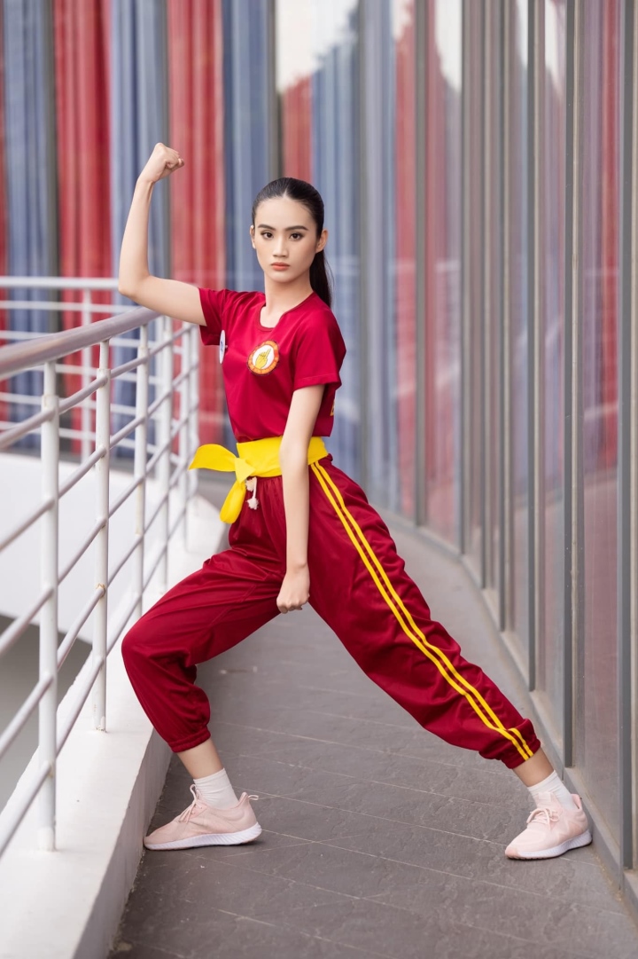 Nhan sắc đời thường của Tân Hoa hậu Thế giới Việt Nam Huỳnh Trần Ý Nhi - Ảnh 18.