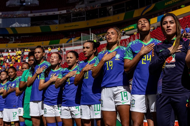 10% CĐV Brazil sẽ mất việc nếu xem World Cup nữ? - Ảnh 2.