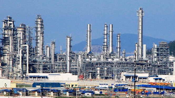 Từ ngày mai, nhà máy lọc hóa dầu Nghi Sơn dừng sản xuất 55 ngày để bảo dưỡng - Ảnh 1.