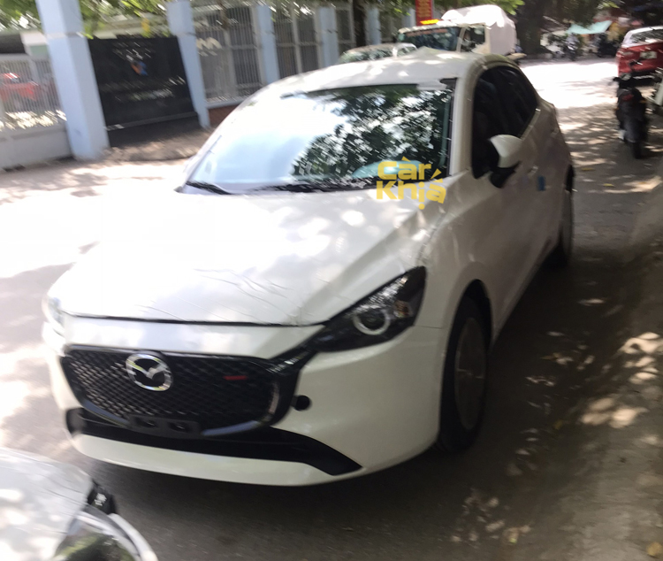 Mazda2 2023 đã về Việt Nam: Thêm bản thể thao kiểu CX-5, có thể sắp ra mắt vì bản cũ đang giảm giá rất mạnh - Ảnh 3.