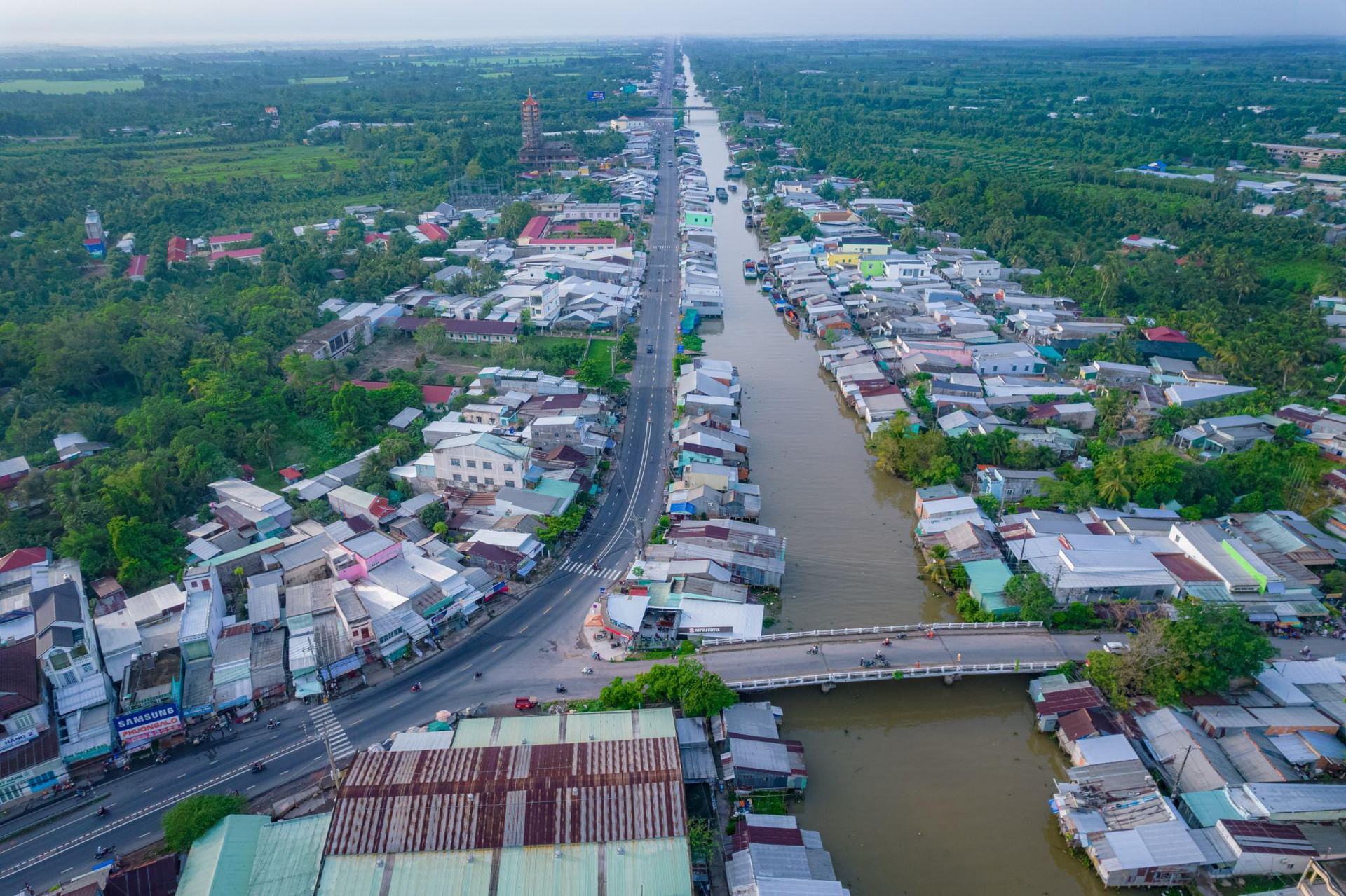 Thành phố duy nhất là giao điểm của 7 con kênh - Ảnh 5.